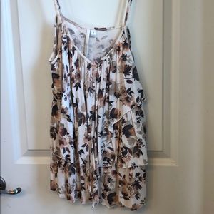 Lauren Conrad tank worn a few times good condition
